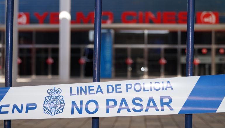 Los cines continúan cerrados a la espera de los trabajos de recuperación de la sala afectada