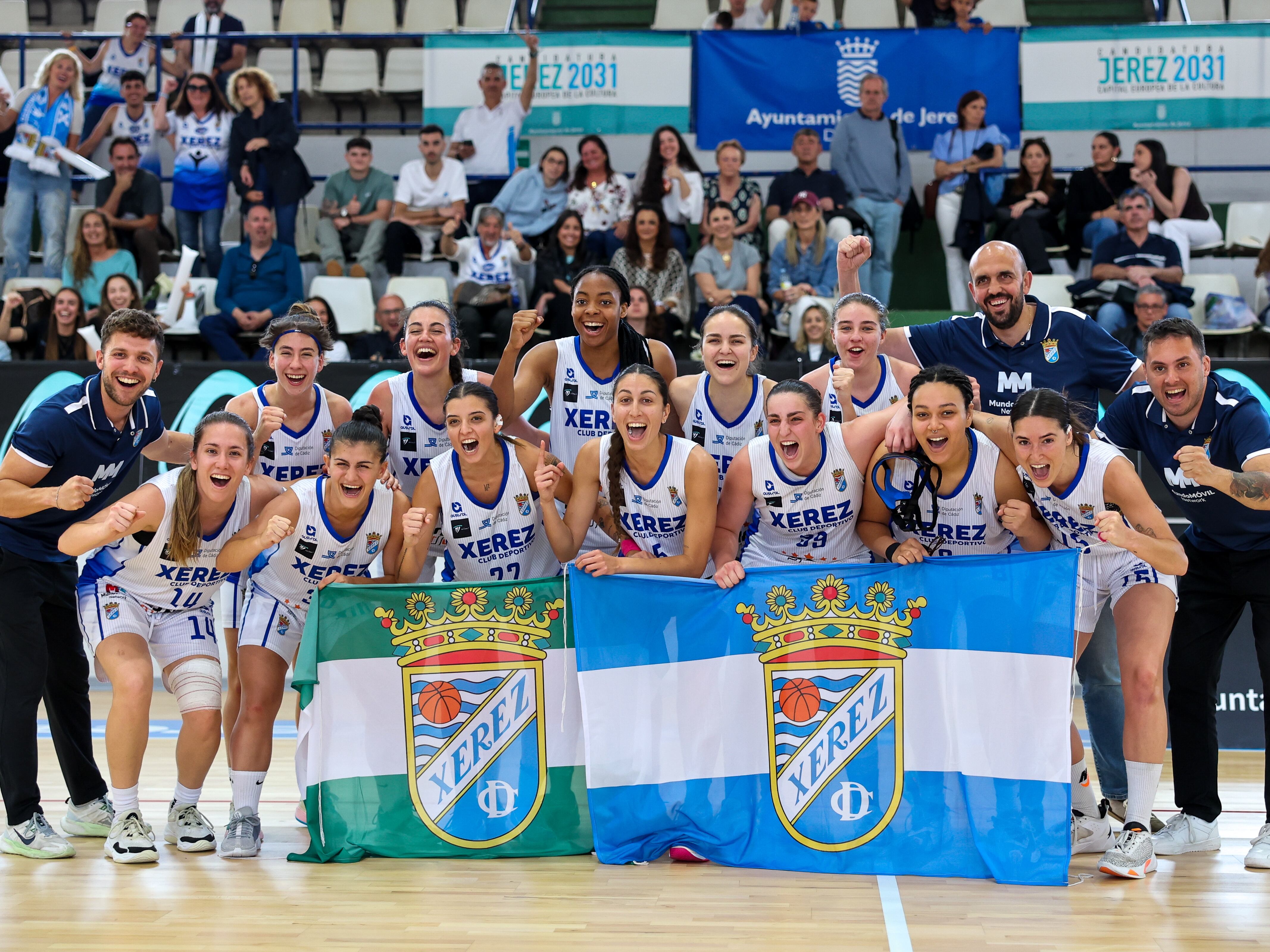 Las jugadoras del Xerez CD de Baloncesto peleará por el ascenso