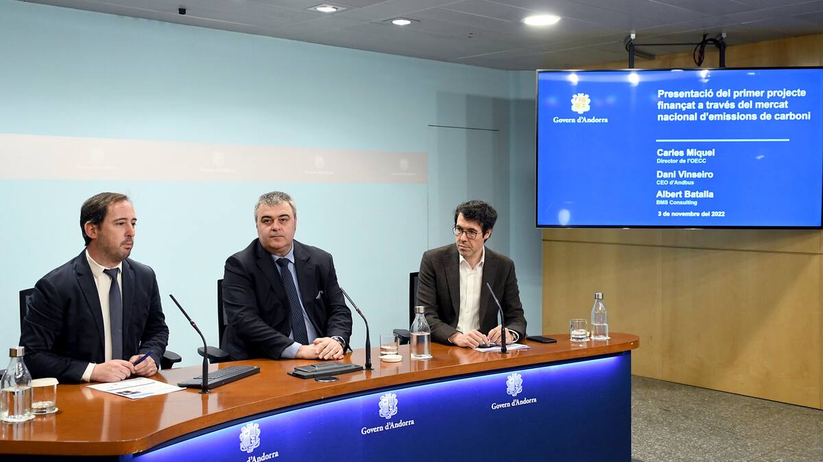 El sector del transport demanda una cinquantena de treballadors que no troben