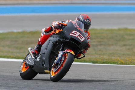 Marc Márquez durante los test del lunes