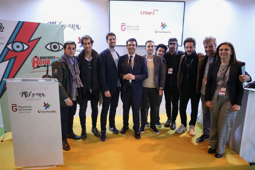 El alcalde de Granada y la concejala de Turismo presenta en Fitur, junto a músicos de la ciudad, la oferta de festivales