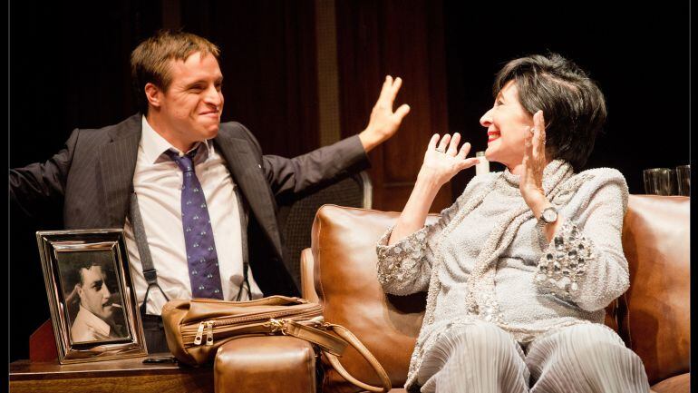 Teatro de Bellas Artes, Madrid - Obra de teatro "Olivia y Eugenio", con Concha Velasco y Rodrigo Raimondi ©Javier Naval