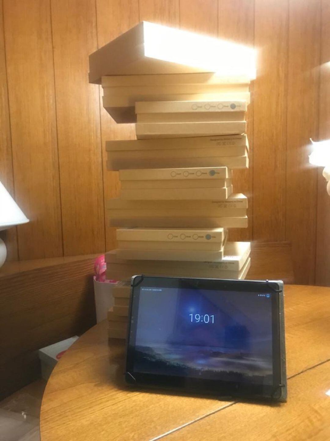 Ls tauletes lliurades