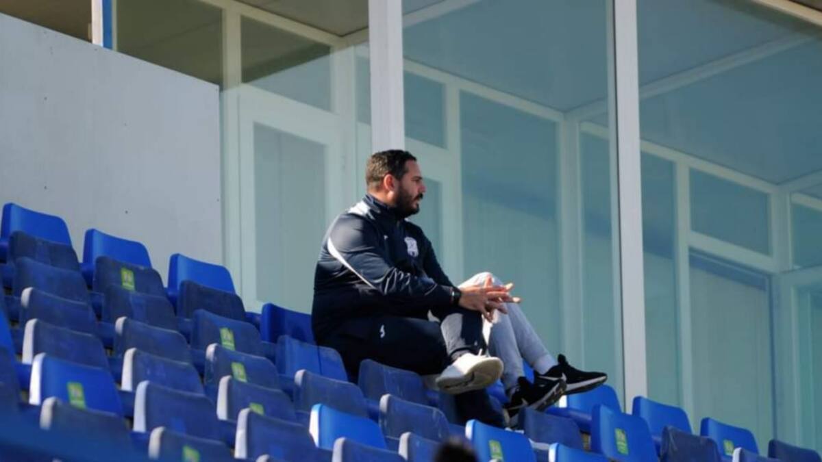 Competición castiga con 6 partidos de sanción a Rubén Olid