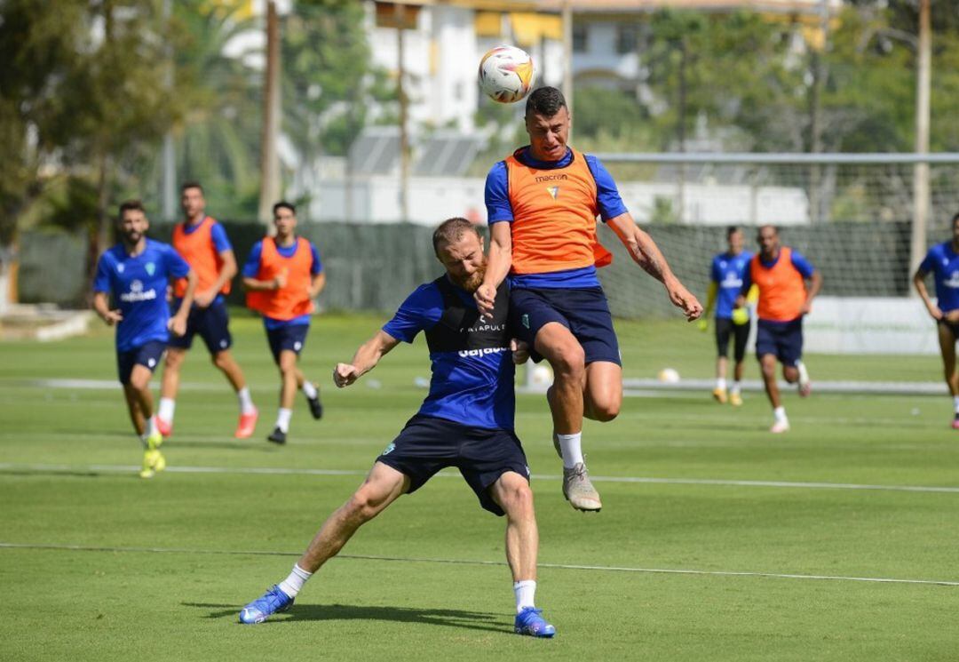 Osmajic durante un entrenamiento en Marbella.
