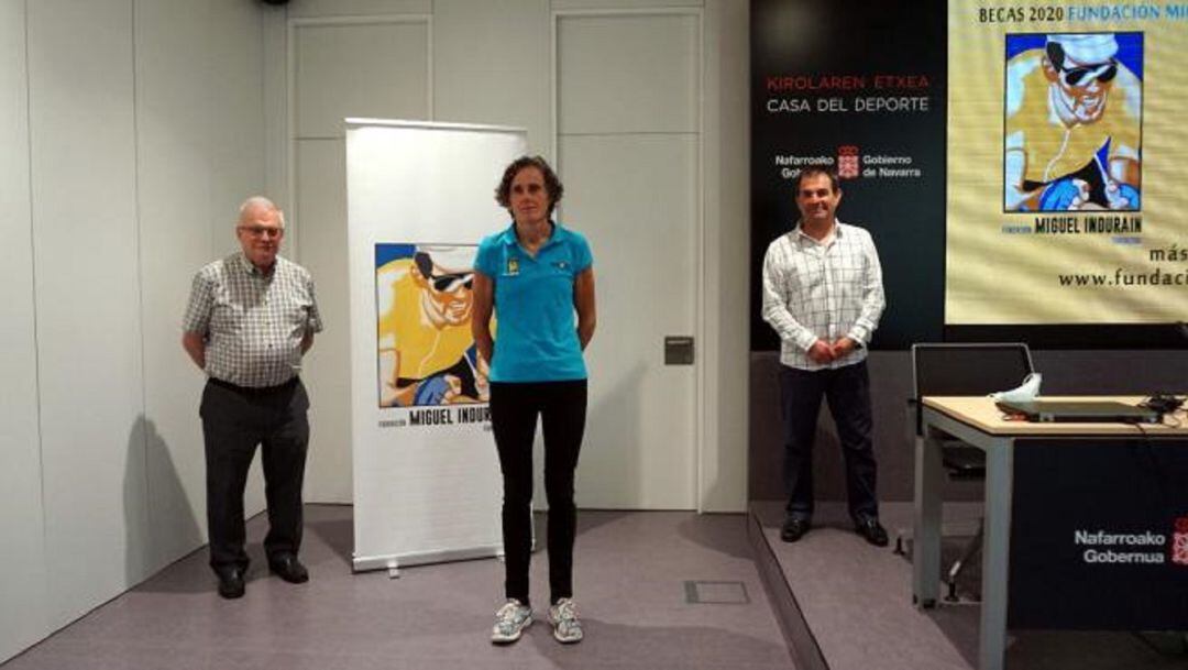 Pozueta, Osaba y Sánchez, antes del acto.