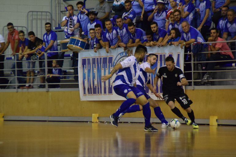 Alemao se va de dos contrarios en Jumilla