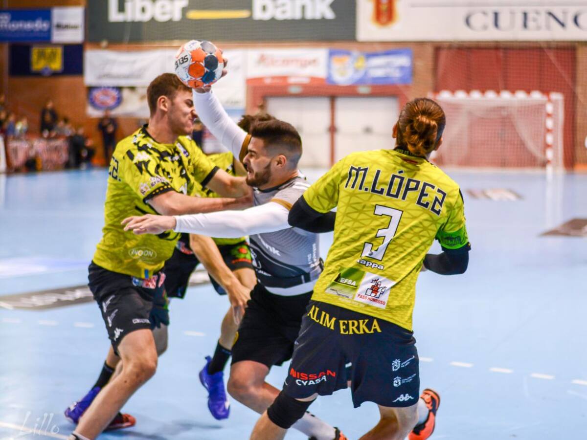 Derrota del Liberbank Cuenca ante Ademar en un partido duro e intenso