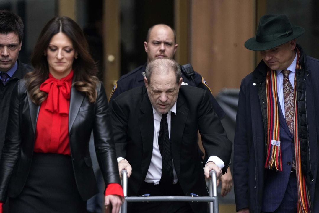 Harvey Weinstein a su salida de los tribunales el pasado 10 de enero