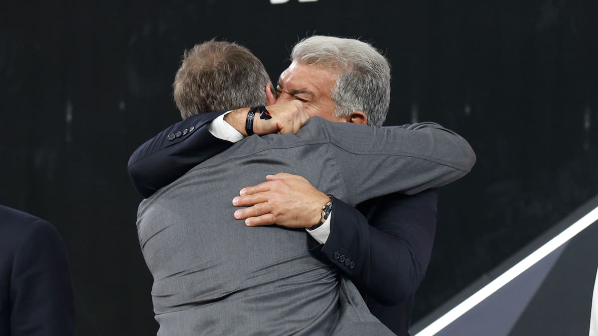 Flick, el entrenador con tintes de Cruyff que es "una bendición" para el Barça: "Su naturalidad quita toda la presión a los jugadores"