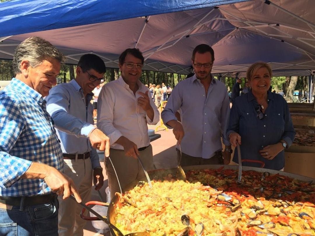 El PP de Segovia ha iniciado el curso político con una paella en Cantalejo