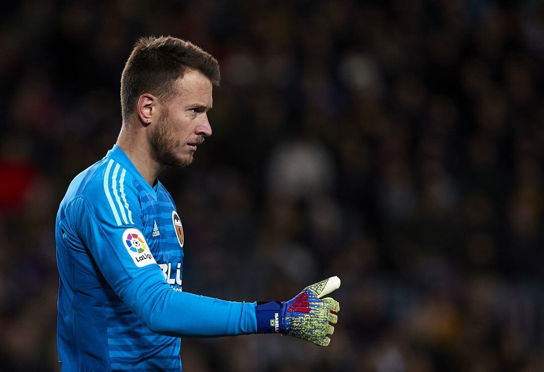 Neto en su último partido con el Valencia