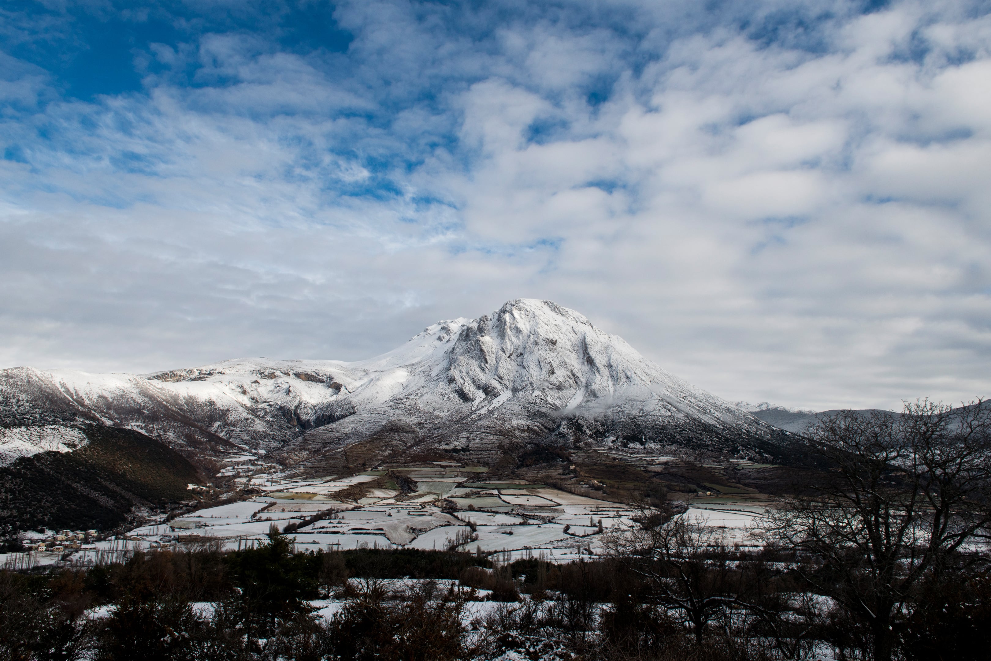 El  Parque Natural de Posets-Maladeta es, entre otros, uno de los  principales argumentos para que la provincia de Huesca se considere "mágica"