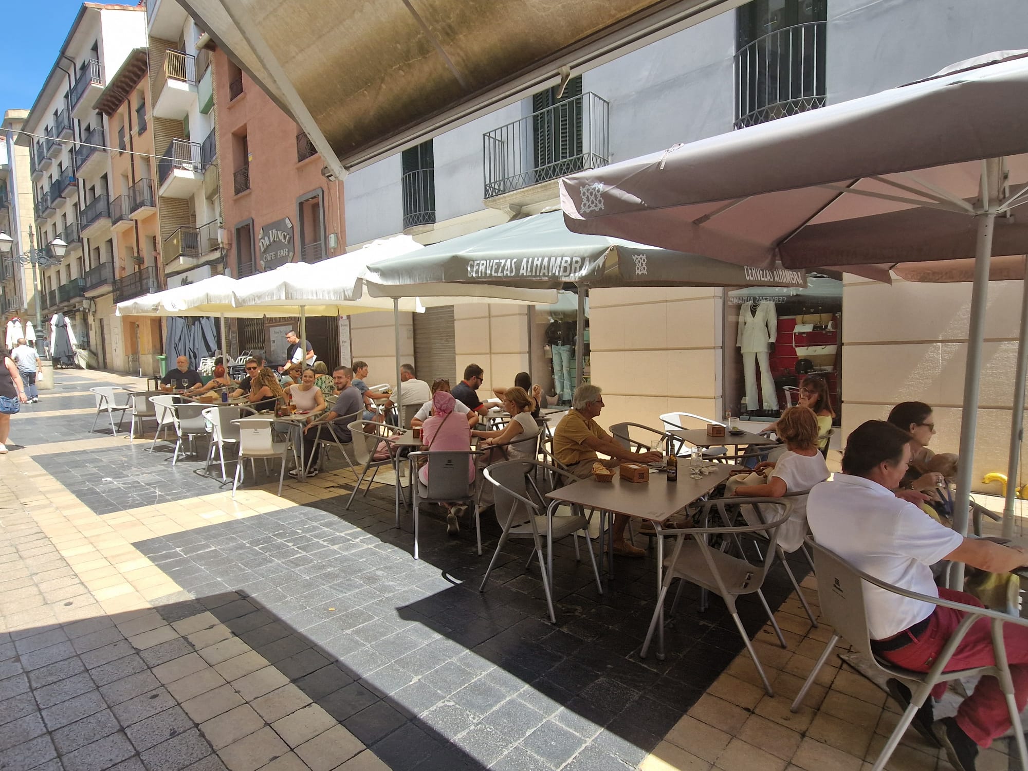 Veladores, este domingo, en Huesca