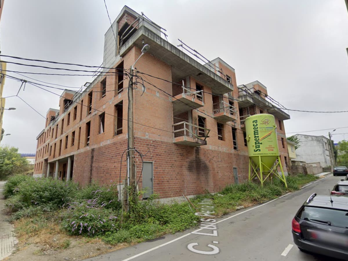 El Concello de A Coruña demolerá el esqueleto de O Martinete