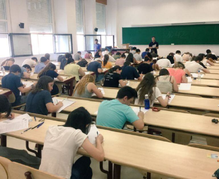 Un 95% de estudiantes en la Ribera ha aprobado la convocatoria de la EBAU de junio