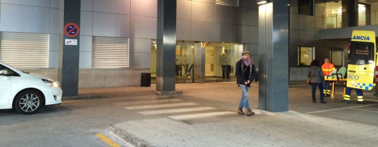 Entrada de Urgencias del Hospital A Coruña.