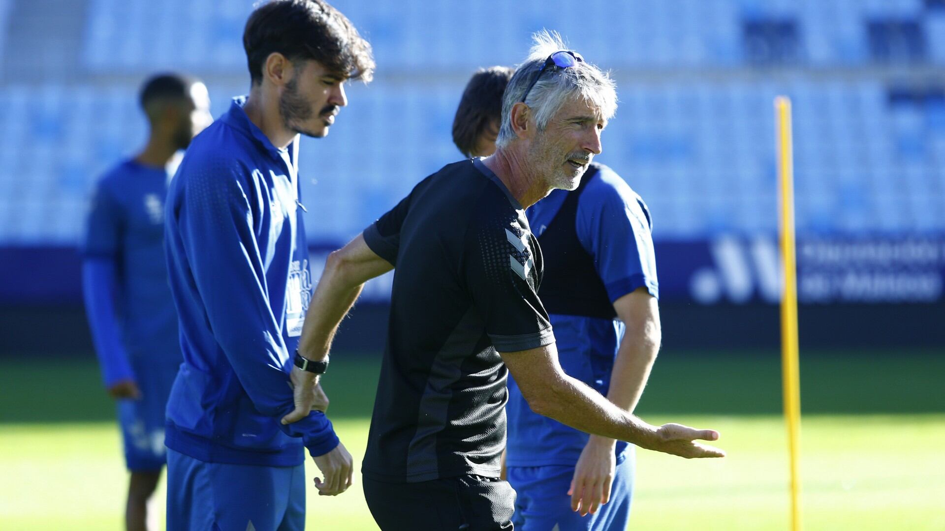 El Málaga en la última sesión antes del partido de mañana de la Copa del Rey ante el Nastic