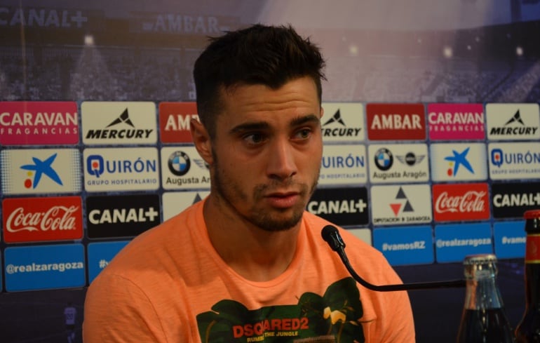 Jaime Romero en la sala de prensa de la Ciudad Deportiva después de completar su segundo entrenamiento de pretemporada con el Real Zaragoza