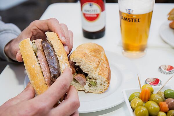 Amstel reta a los hosteleros a crear ‘De la Terra’