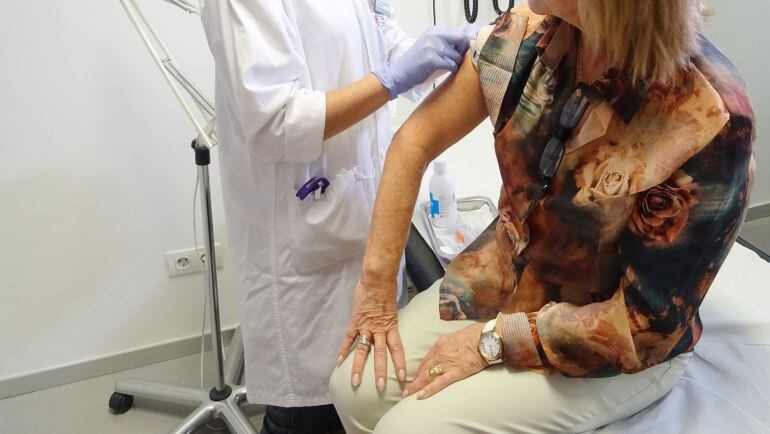 Salud anima a vacunarse a las personas más vulnerables tras superar Navarra el umbral epidémico de la gripe