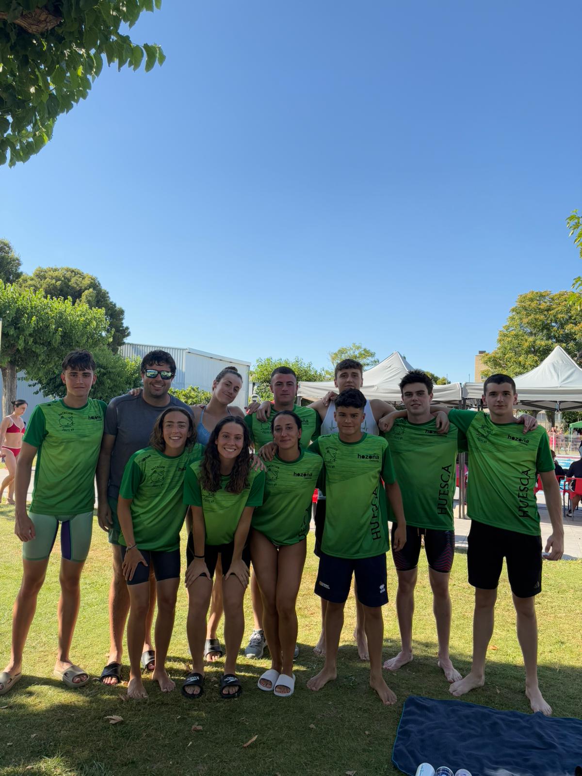 Nadadores del Club Zoiti 89