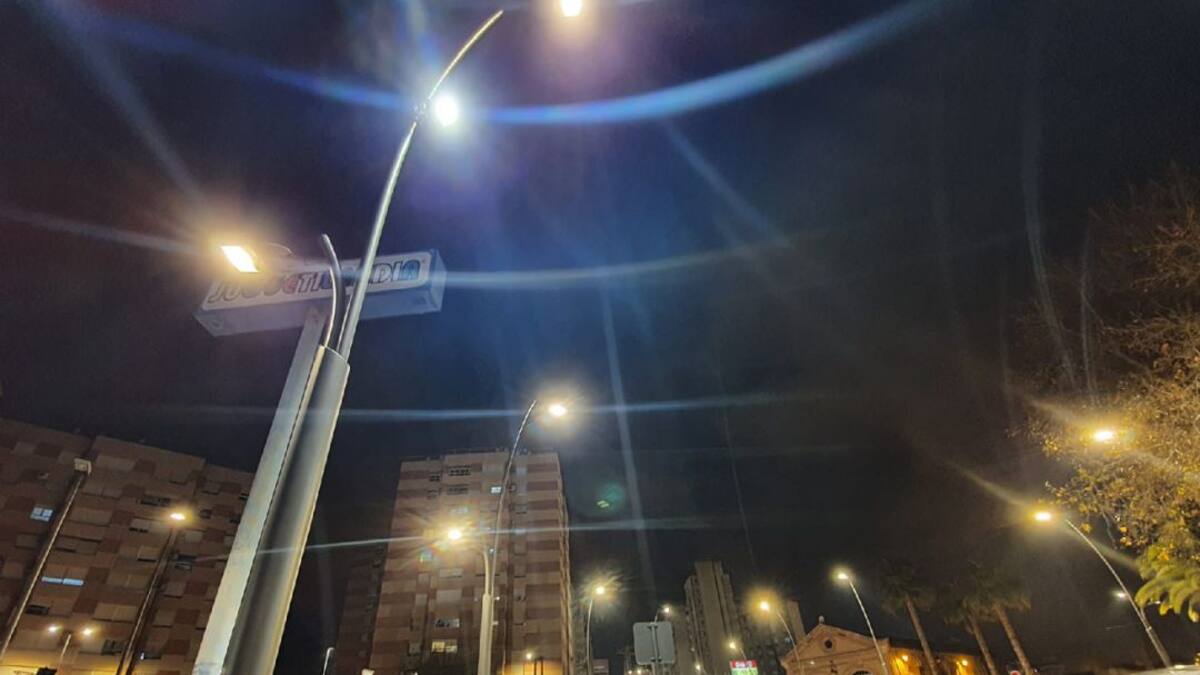Refuerzo de la iluminación de la Alameda de Cervantes en Lorca