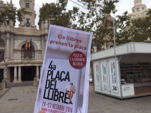 La cuarta edición de la Plaça del Llibre se celebra del 20 al 23 de octubre en Valenica