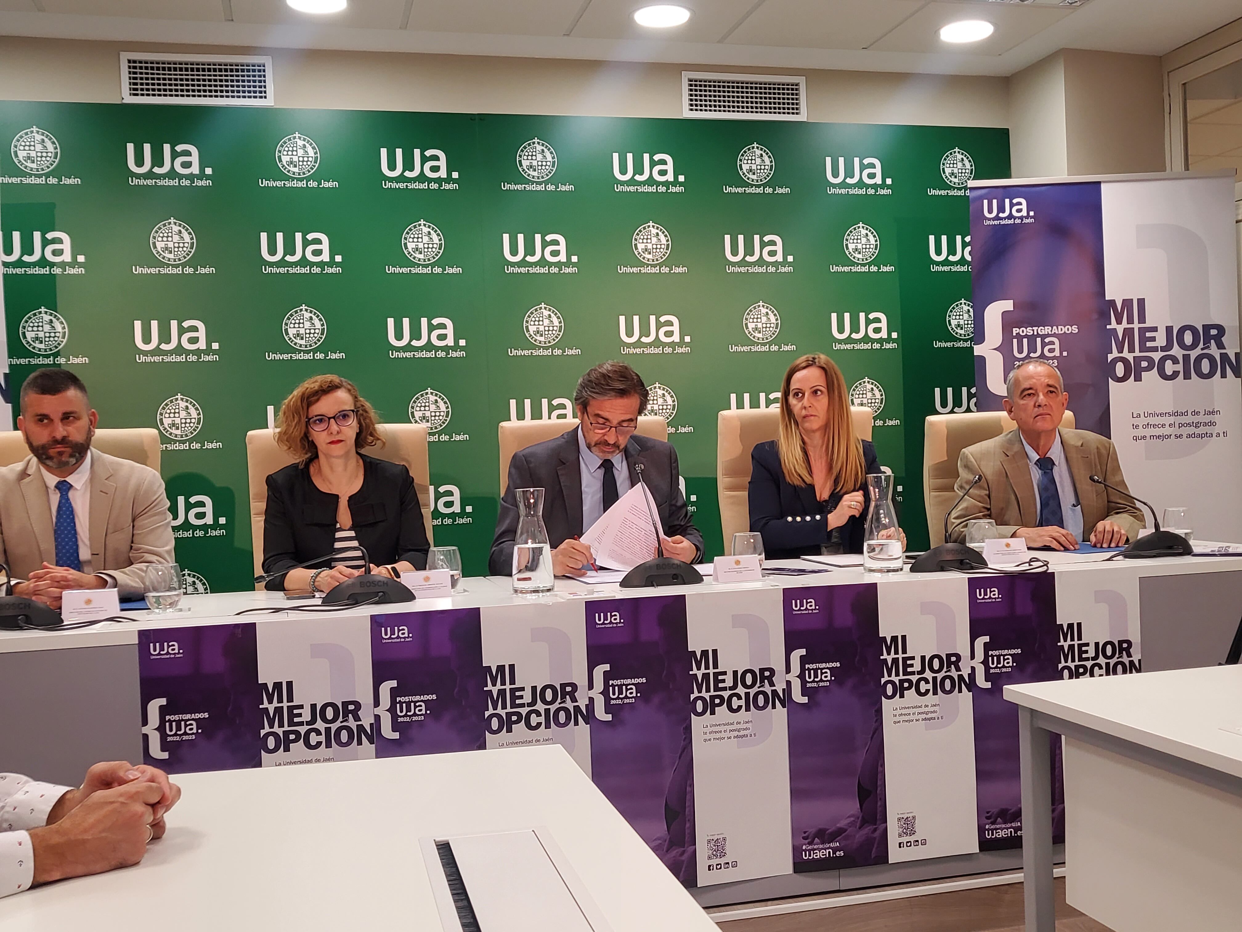 Presentación de la campaña de postgrados en la UJA.