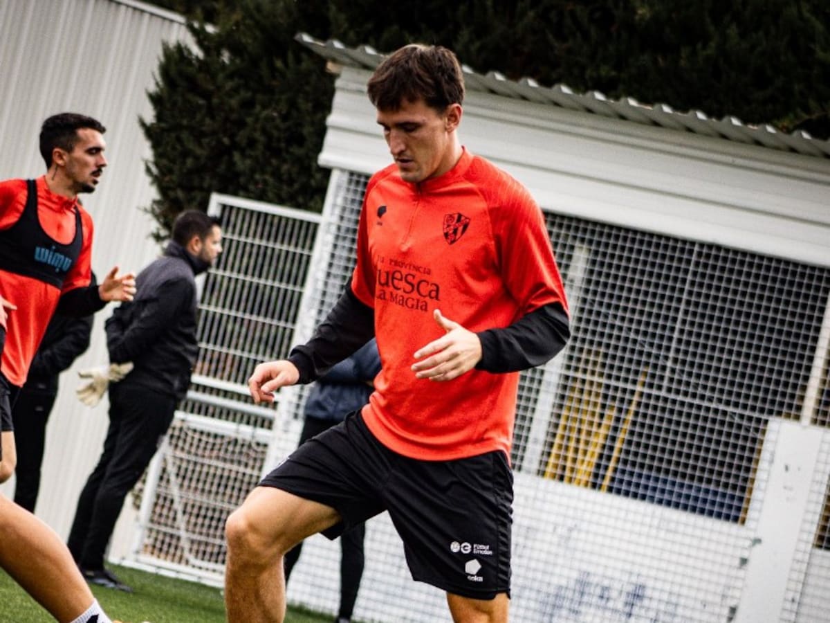 La SD Huesca se toma un respiro ante la suspensión del partido con el Eldense