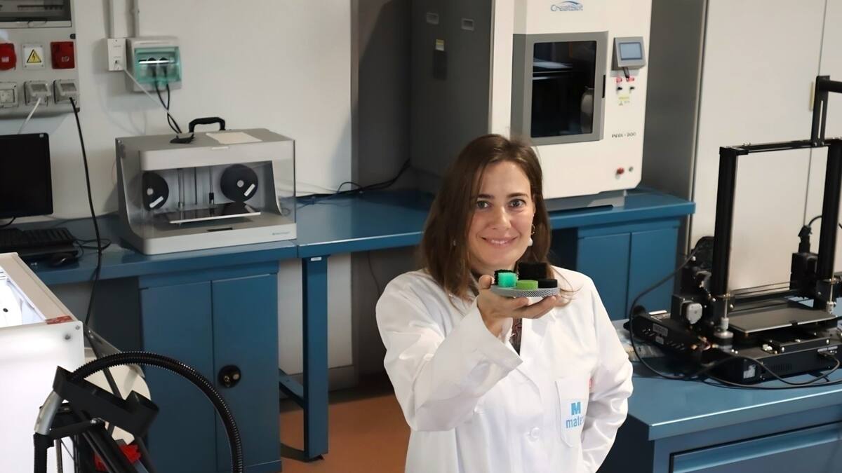 Lucia Doyle, directora del proyecto 'HipPEEK' de IMDEA Materiales, explica en qué consiste la investigación.