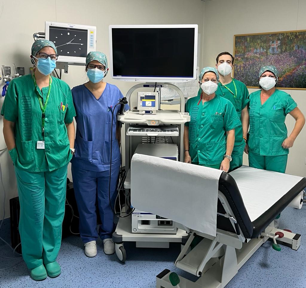 Unos 180 pacientes de Neumología del Hospital Clínico de Málaga se benefician del nuevo equipo de ecobroncoscopia