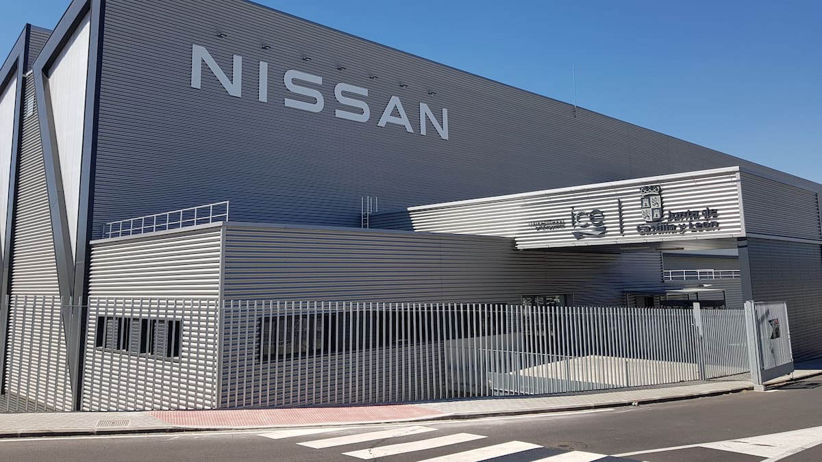 La fábrica de Nissan en Ávila alcanza el pleno empleo