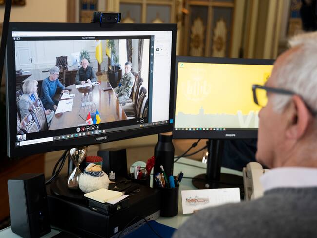 El alcalde de València, Joan Ribó, se ha reunido por videoconferencia con su homólogo de Odesa