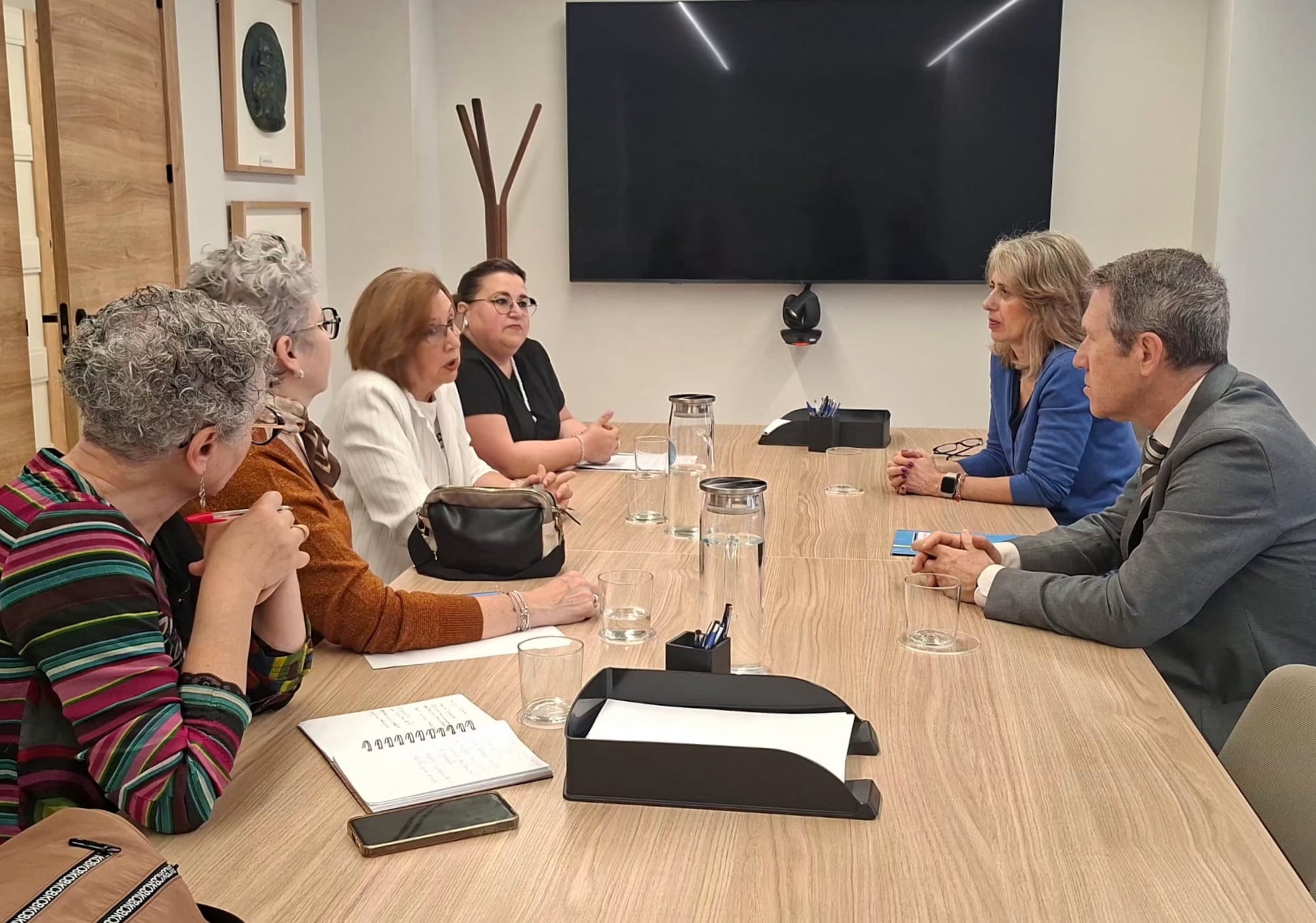 AJICAM respalda el manifiesto del Colegio de Médicos de Jaén por la Ciudad Sanitaria y traslada las necesidades de las pacientes oncológicas