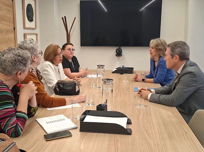 AJICAM respalda el manifiesto del Colegio de Médicos de Jaén por la Ciudad Sanitaria y traslada las necesidades de las pacientes oncológicas