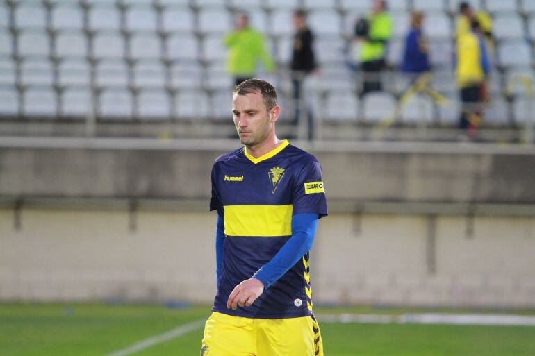 Despótovic en uno de los partidos jugados con el Cádiz.