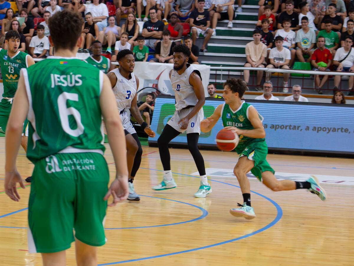 El CBI Elche apuesta por un proyecto muy potente para dar el salto a la Liga LEB Plata