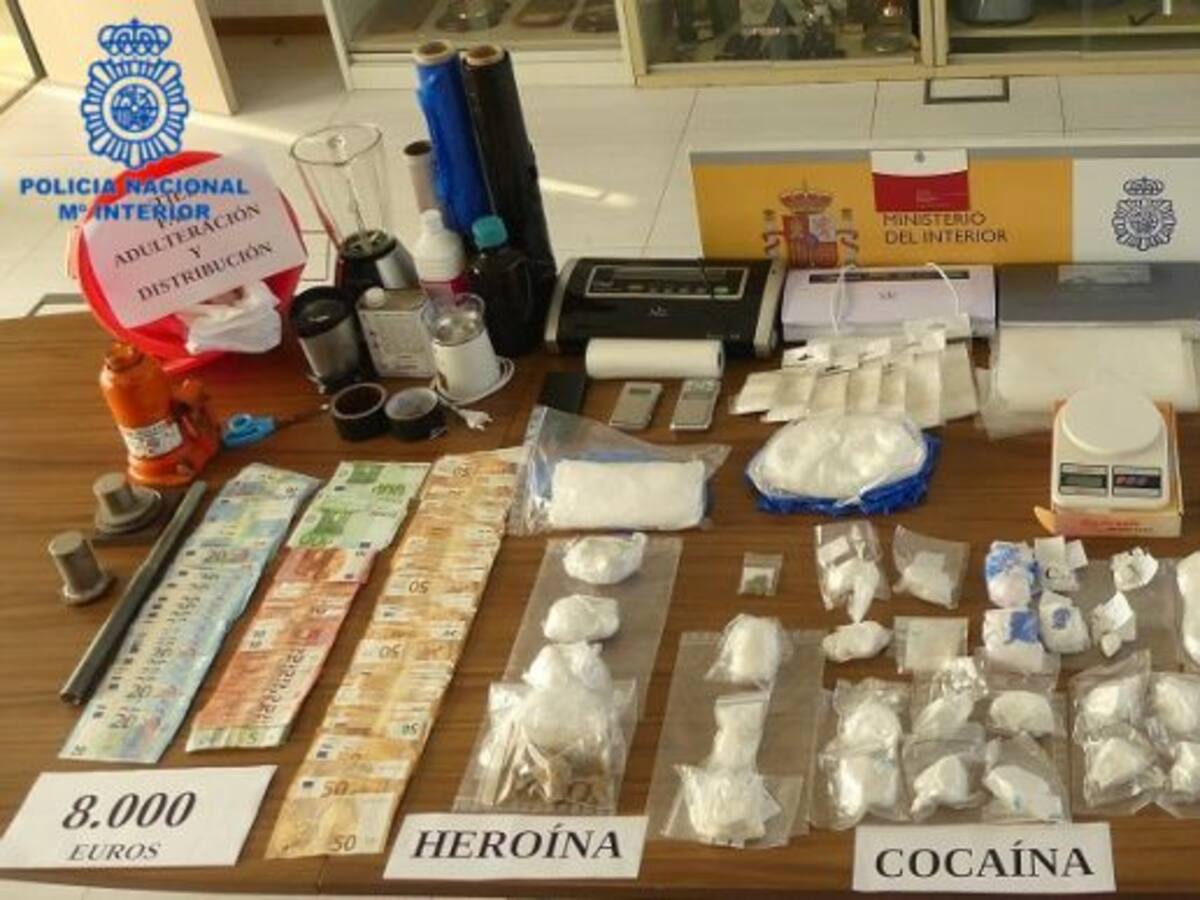 Desarticulada una organización criminal que introducía cocaína y heroína en Ibiza