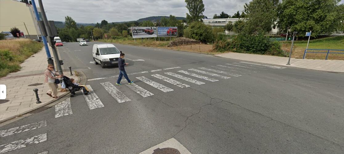 Paso de peatones en la Avenida Breogán