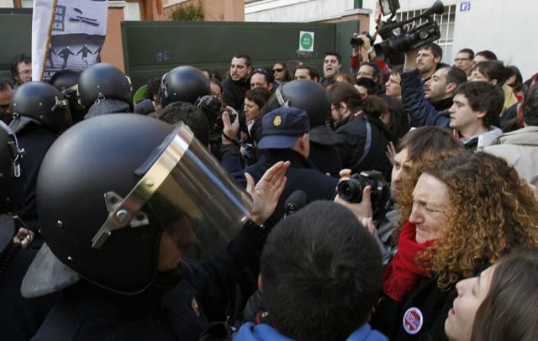 Escrache en casa de la vicepresidenta del Gobierno