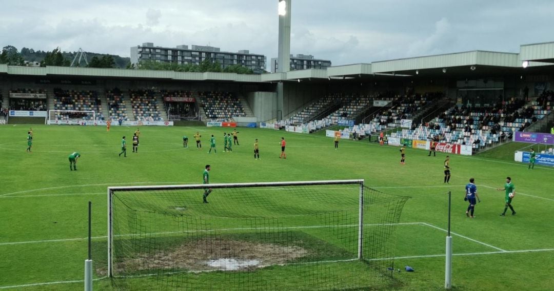 El Barakaldo, en el nuevo Lasesarre