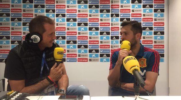 Jordi Alba, durante la entrevista a Manu Carreño en El Larguero