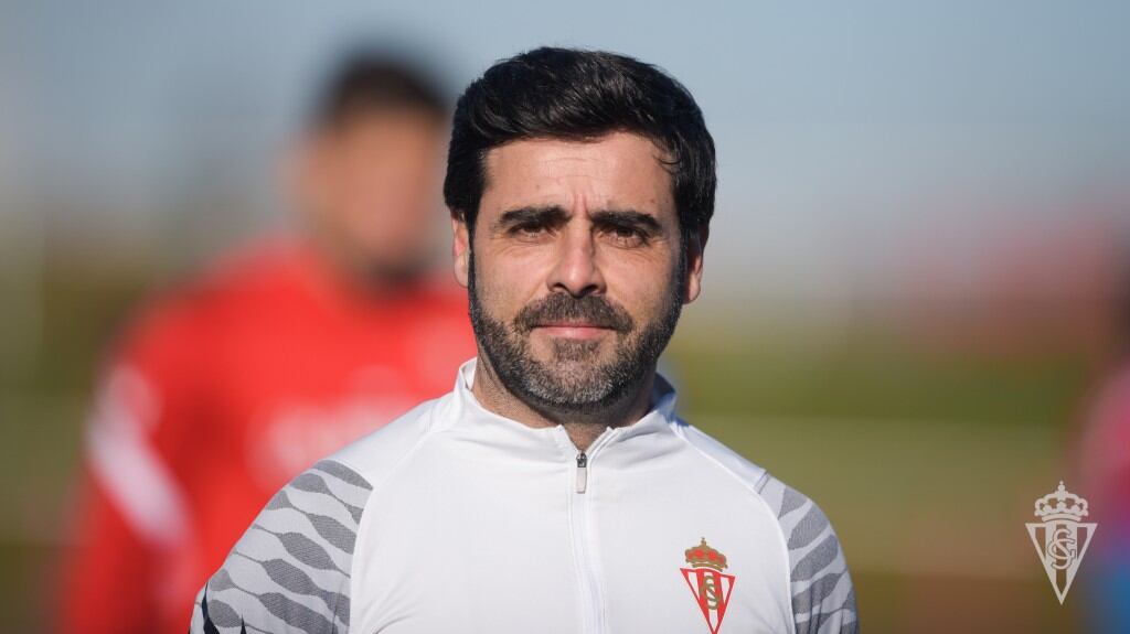 David Gallego durante un entrenamiento en Mareo.