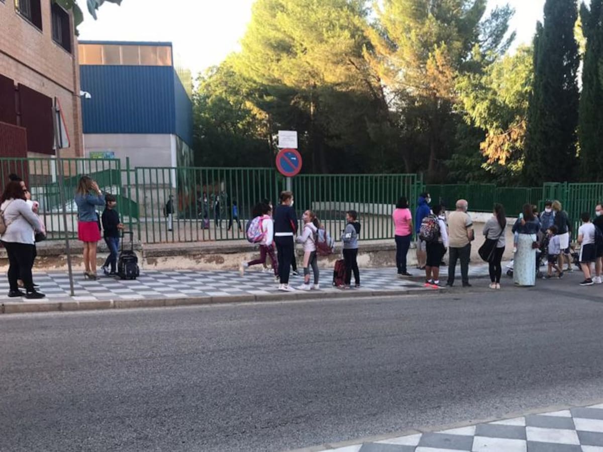 Los alumnos conquenses vuelven a las aulas después de seis meses