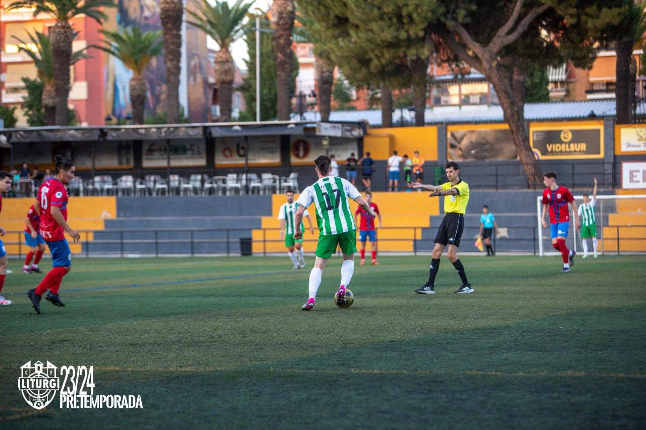 Partido amistoso entre Recreativo de Bailén e Iliturgi CF.