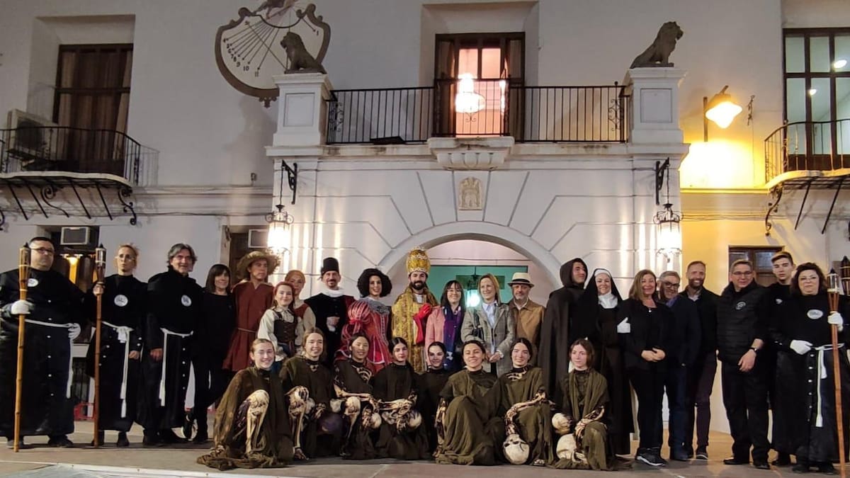 La “Danza Macabra” se consolida en Ontinyent como una propuesta cultural singular dentro de la Semana Santa