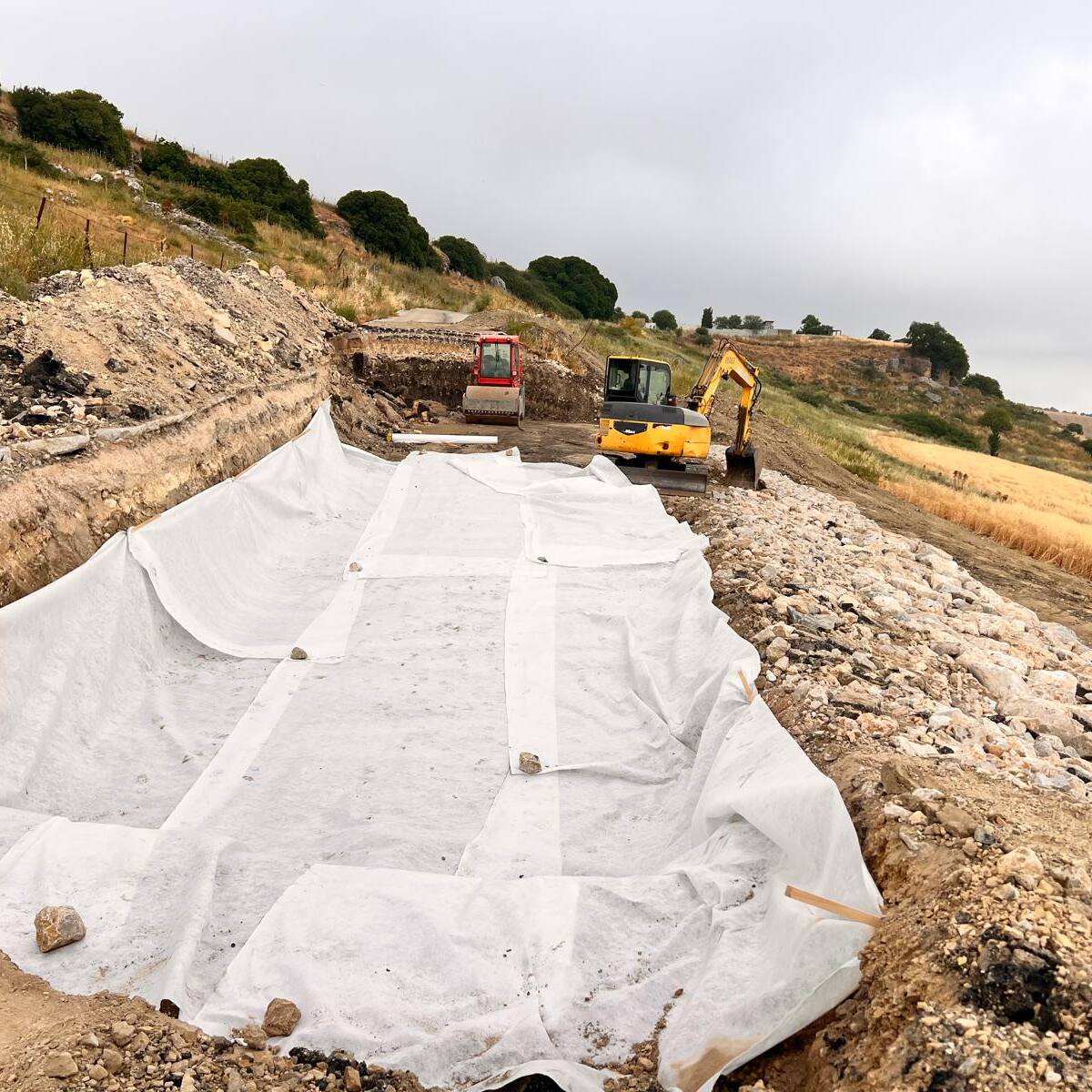La Diputación de Málaga destina 300.000 euros al arreglo de la carretera de acceso a Acinipo