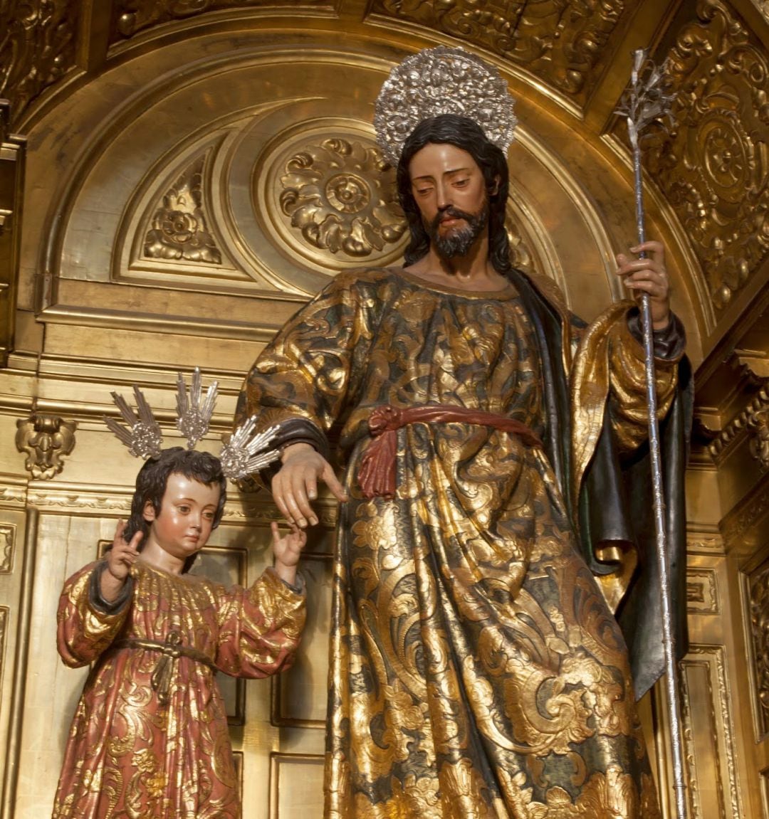 Imágenes de San José y el Niño Jesús que, atribuidas al círculo de Martínez Montañés, se veneran en la Parroquia de La Magdalena