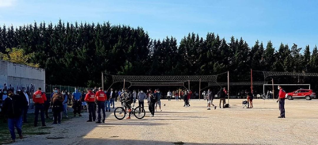 Denunciadas 80 personas por jugar a voleibol entre Burlada y Villava incumpliendo las restricciones por Covid